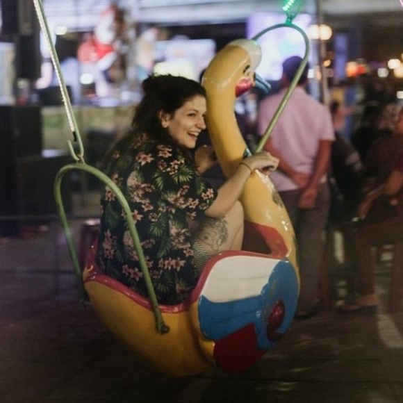 Meet your Posher, Aurélie - Picture 1 of 1